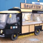 J7 Peugeot gourmet street food converted